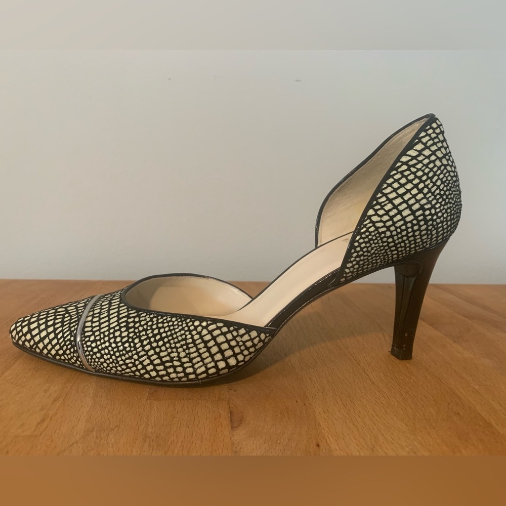 Stuart Weitzman pumps. “Mini Gator” print. Size 8.5.